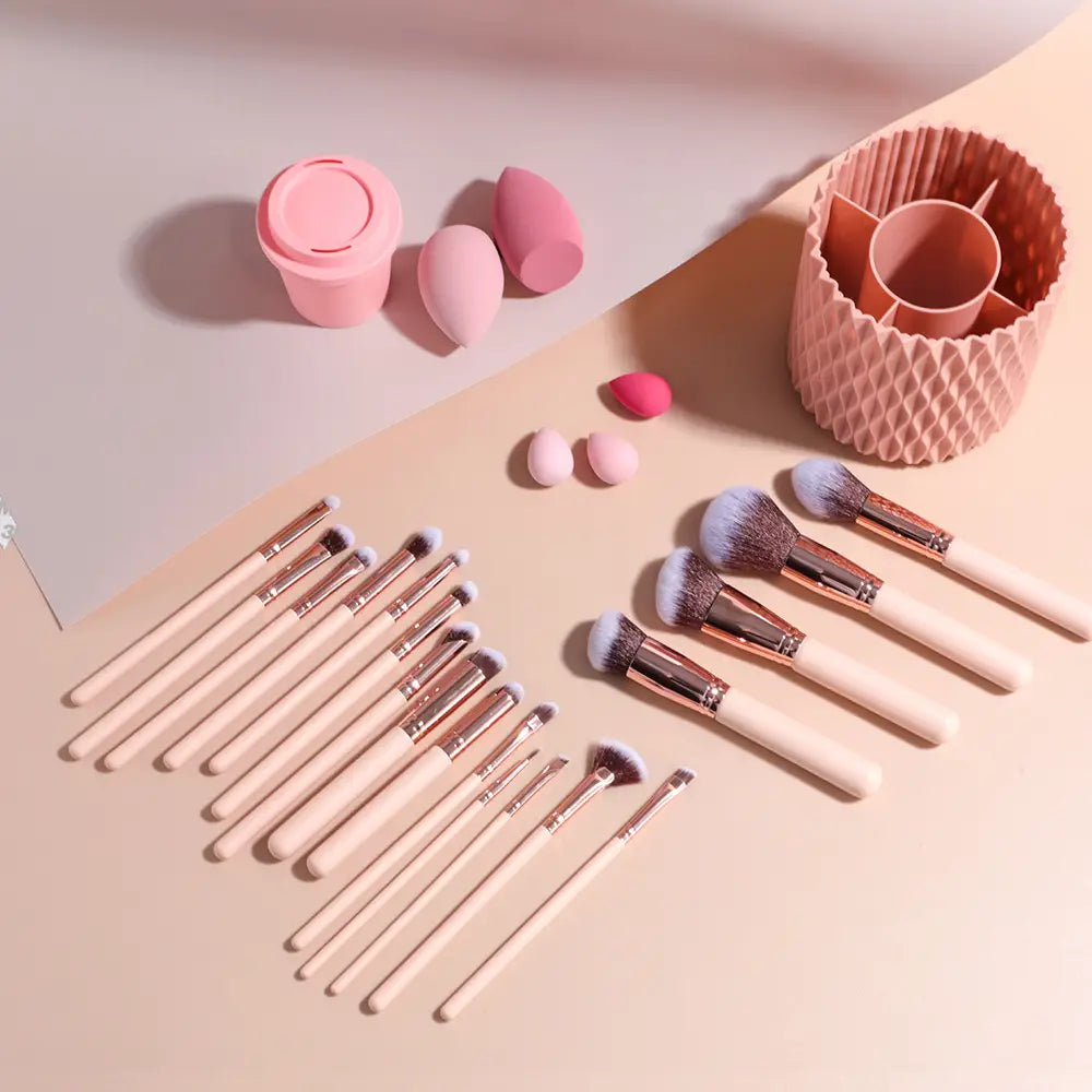 18 Makeup Brushes Suit Rotating Barrel